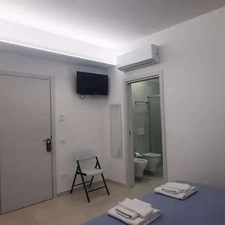 Oda ve Kahvaltı Ninfa 3*