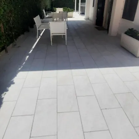 Oda ve Kahvaltı Ninfa 3*